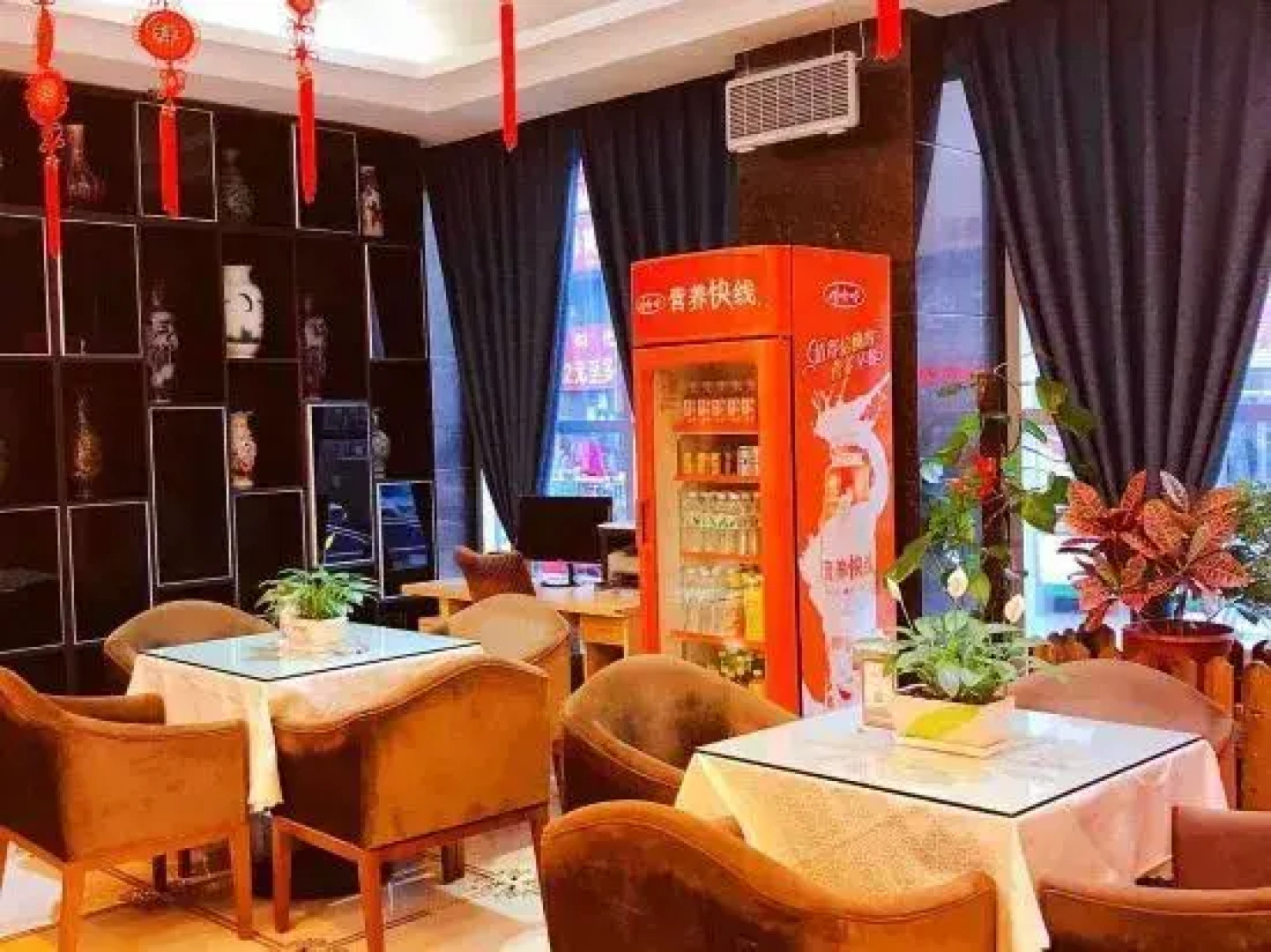 Elong Wanguo Hotel (Liaoyuan Railway Station Traditional Chinese Medicine Hospital)