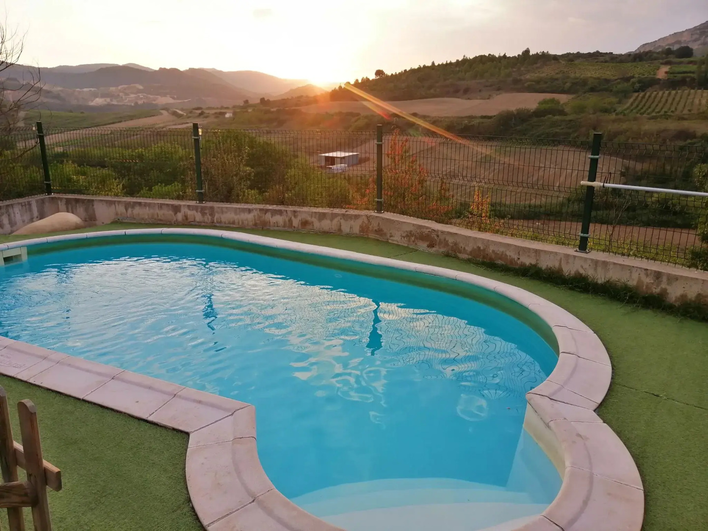 Inviting mansion in Salinillas de Buradón with pool