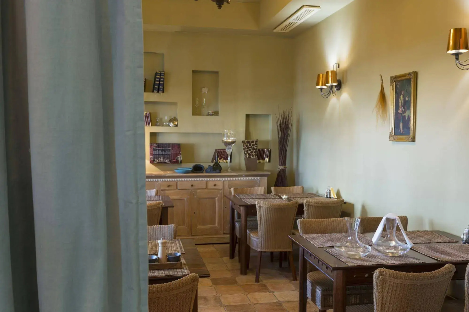 Villa Rosa Restaurant & Pension