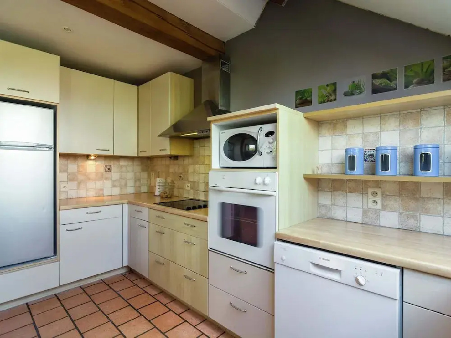 Spacious Farmhouse in Fontenelle with Garden