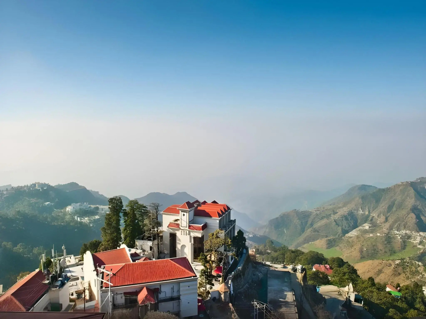 Royal Orchid Fort Resort