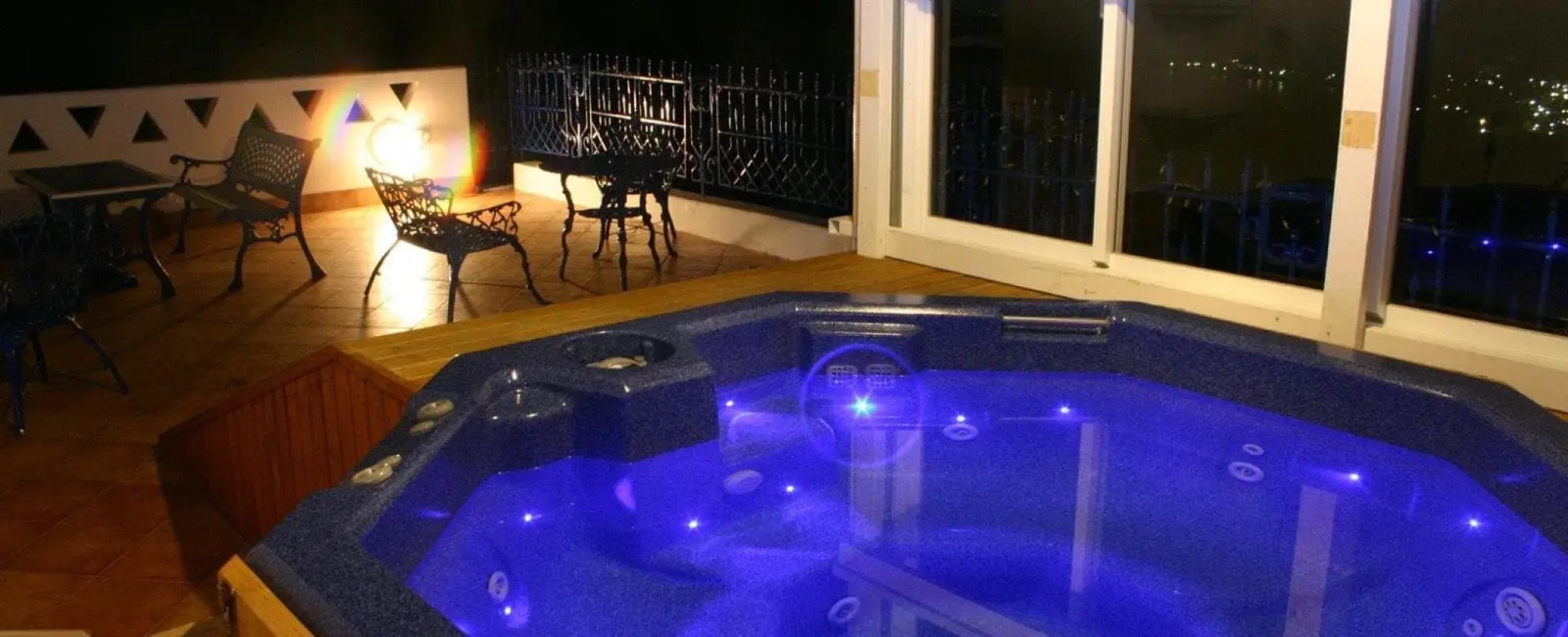 Arabian Art Hotel and Gallery