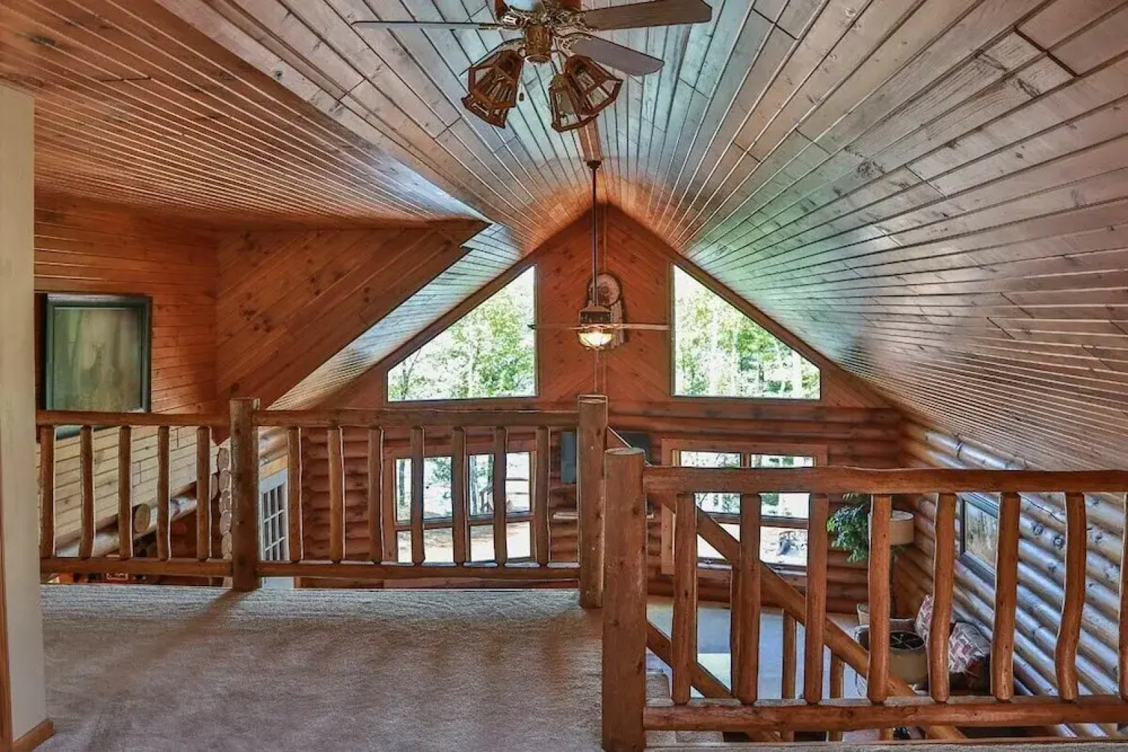 Total Seclusion - 5 Br Home