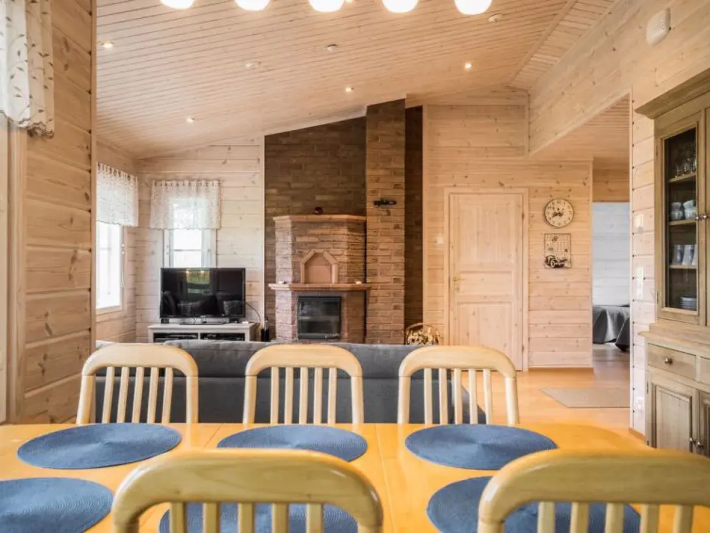 Holiday Home Kanervarinne