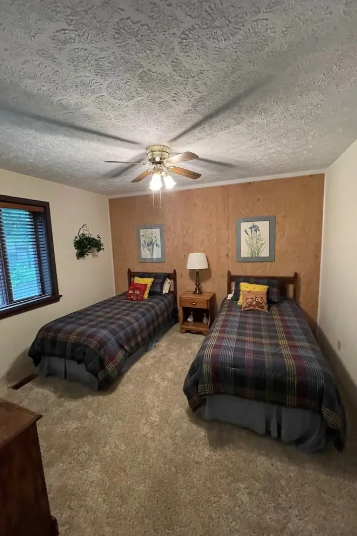 The Glen Ii Unit 59 2 Bedroom Condo by RedAwning