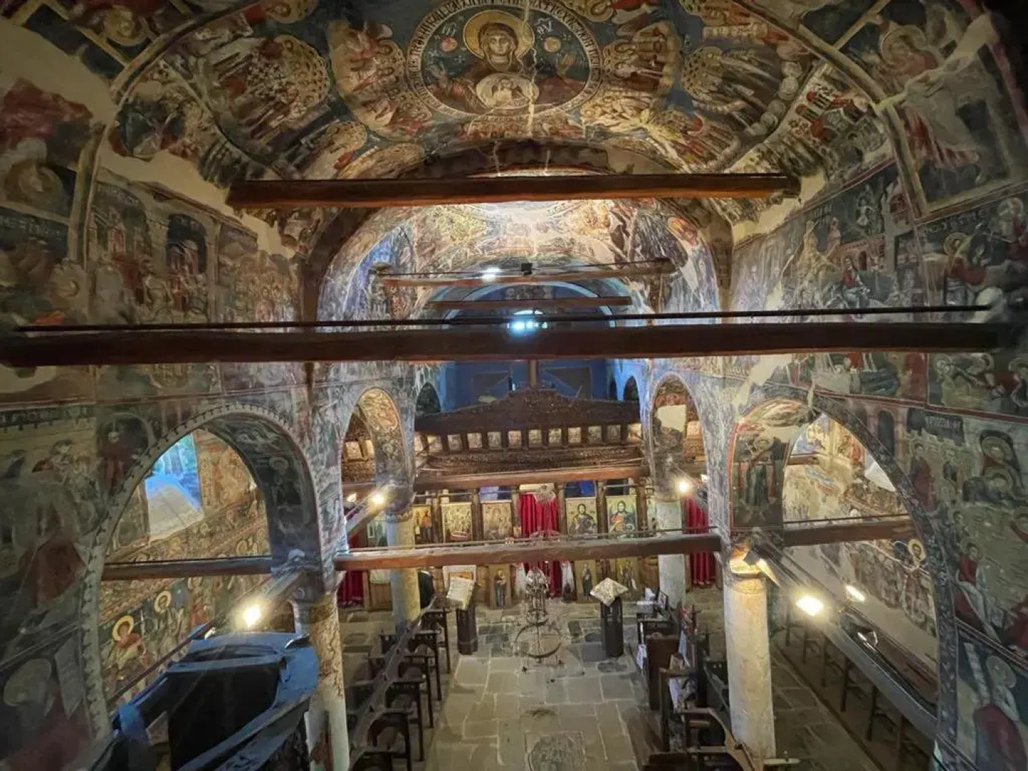 Honey-House “Kastrioti”