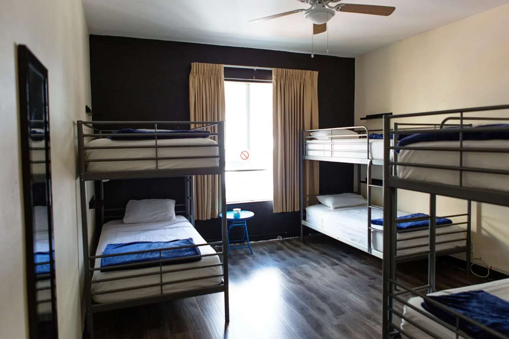 Samesun Hollywood - Hostel