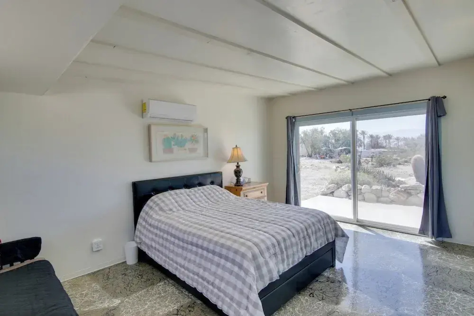 Patio & Views: Eccentric Desert Hot Springs Home