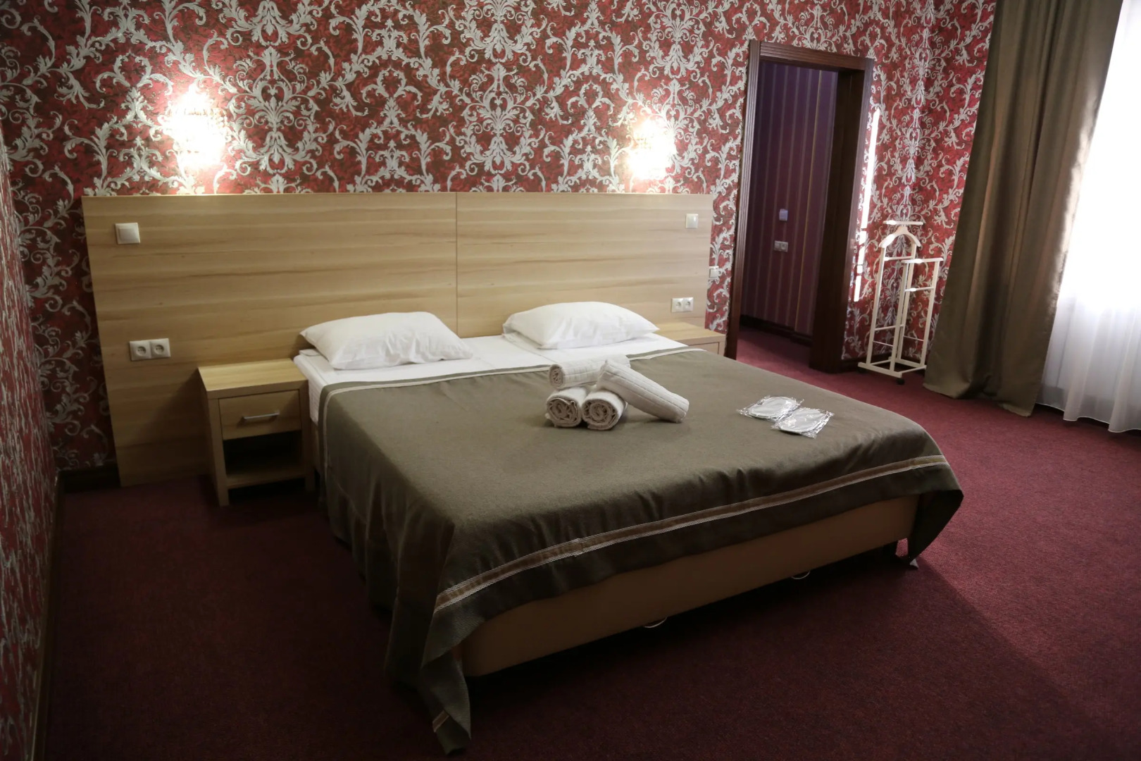 Отель Городок