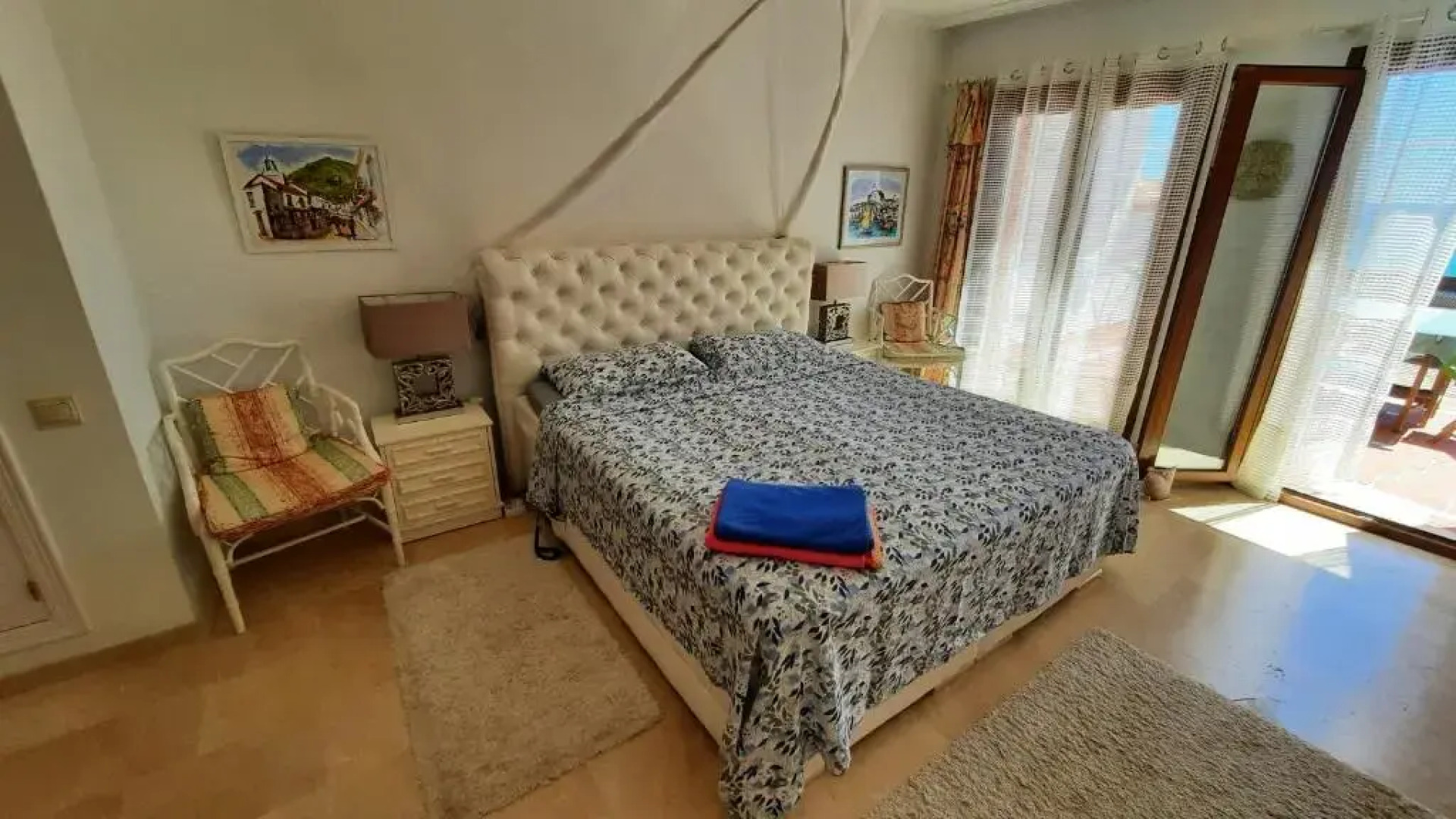 Loma del Rey 56 - casa primera linea de mar