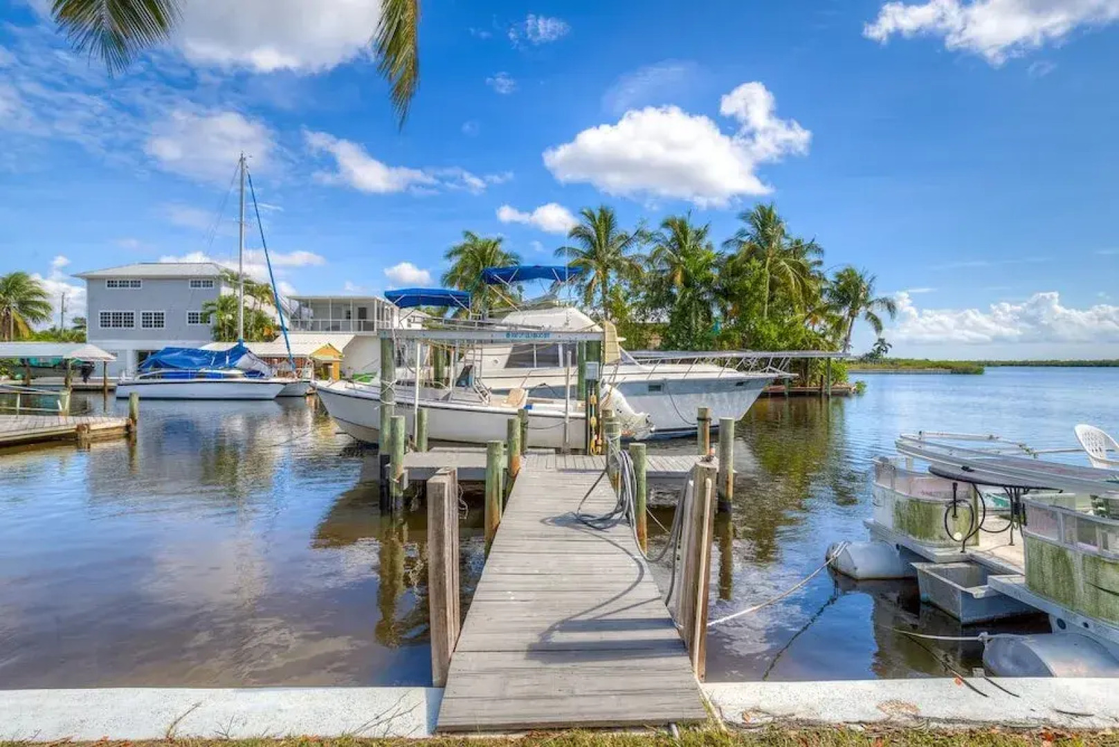 Pine Island Paradise Resort