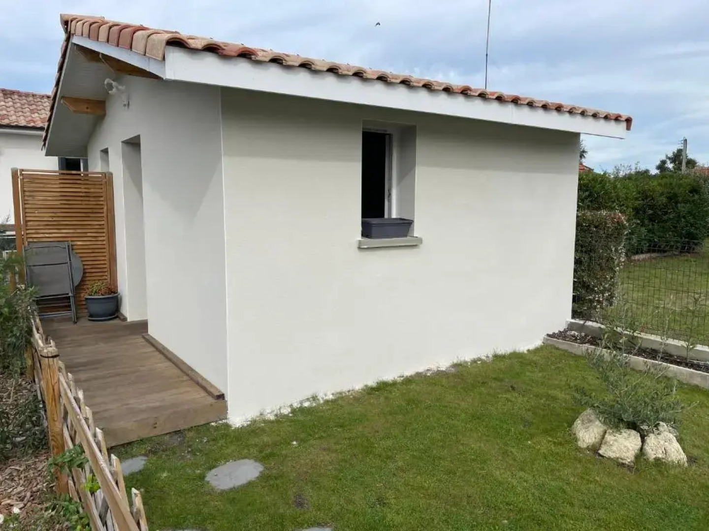 Joli Studio Neuf Tout Equipe, Wifi