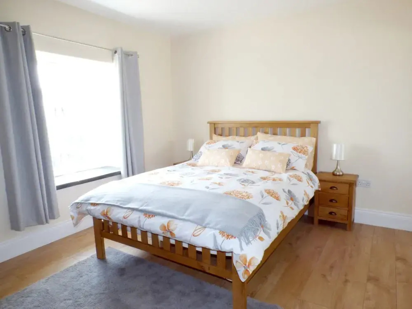 Llaethdy - The Dairy