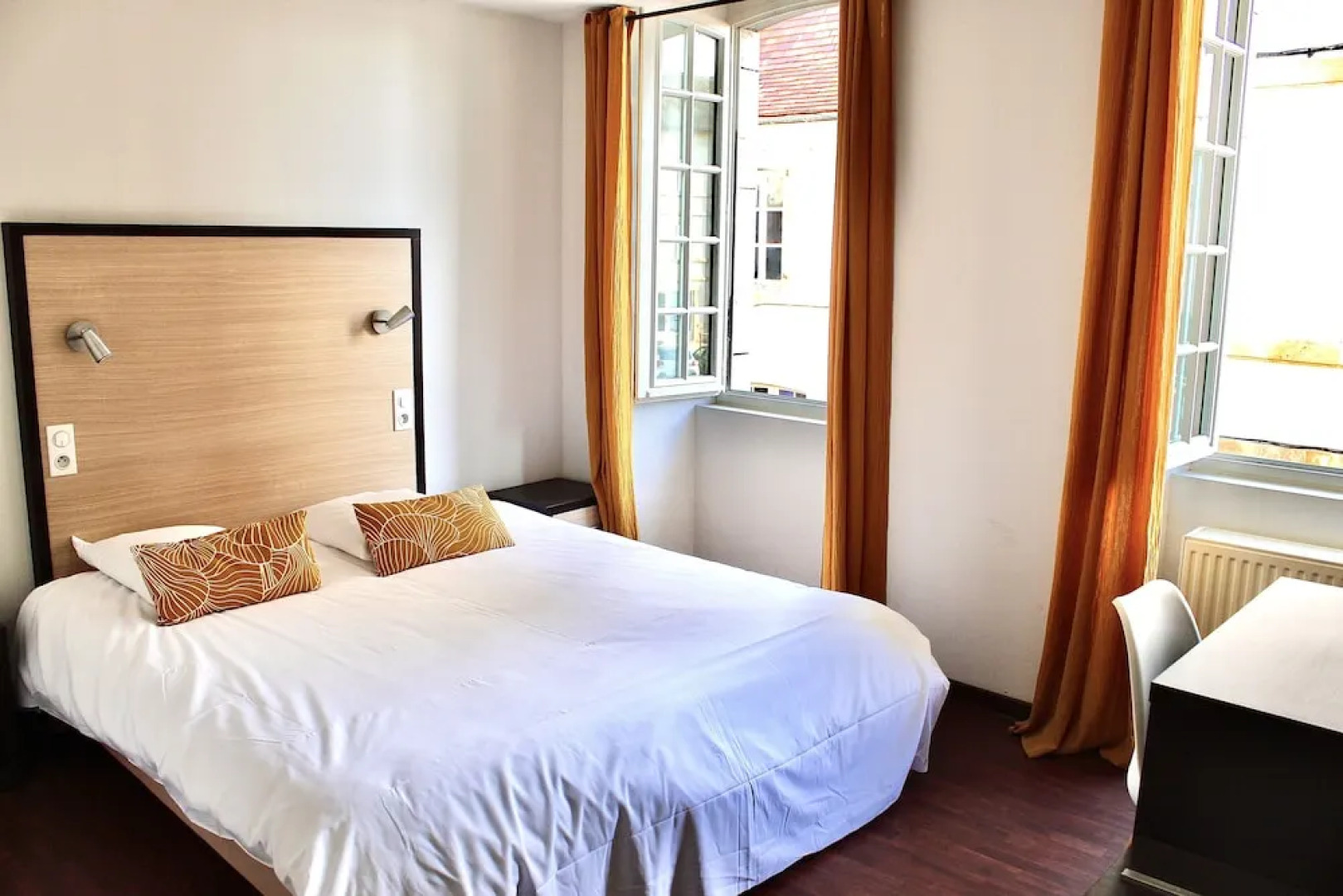 Logis Hôtel Le Commerce