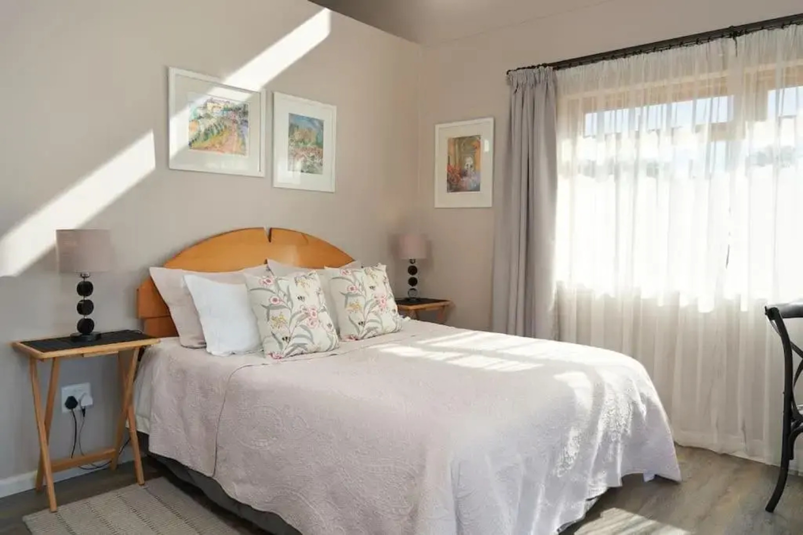 HERON COTTAGE - for your seaside holiday.