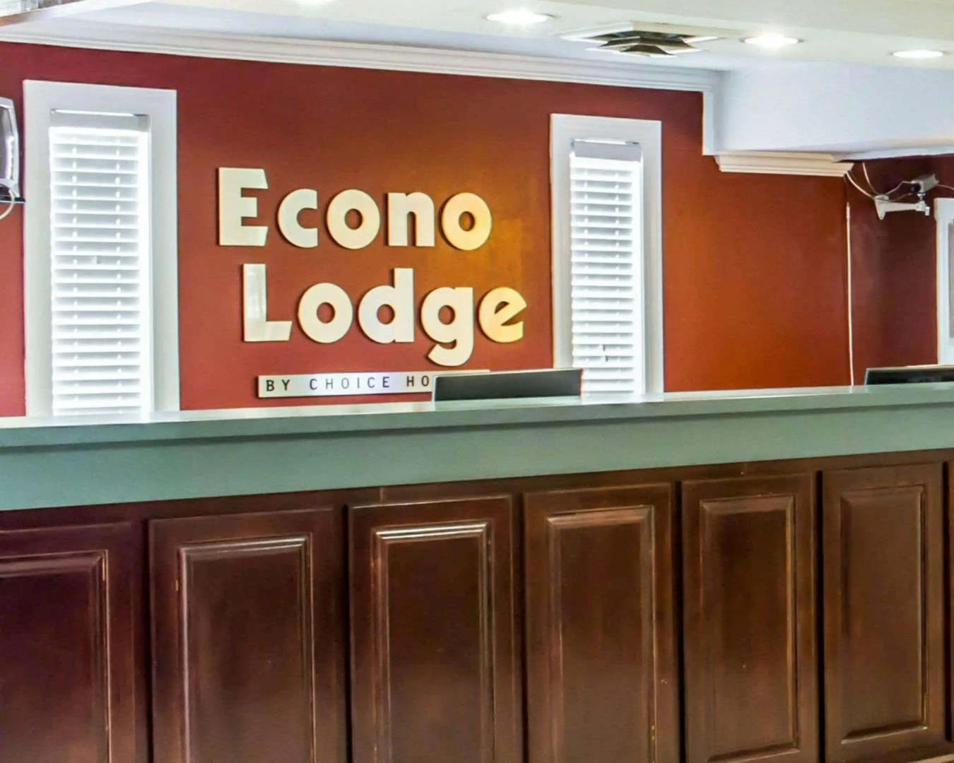 Econo Lodge Burlington I-40