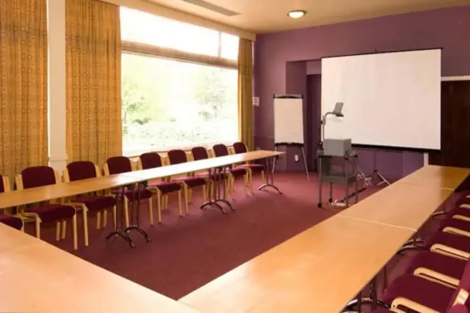 Premier Inn Leicester Fosse Park Hotel