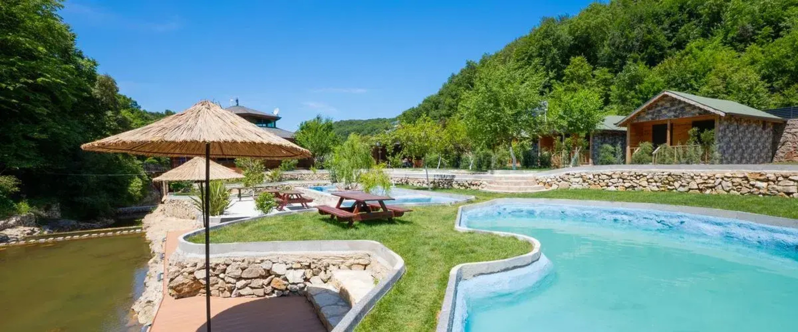 Sosyete Cobani Dogal Yasam Oteli