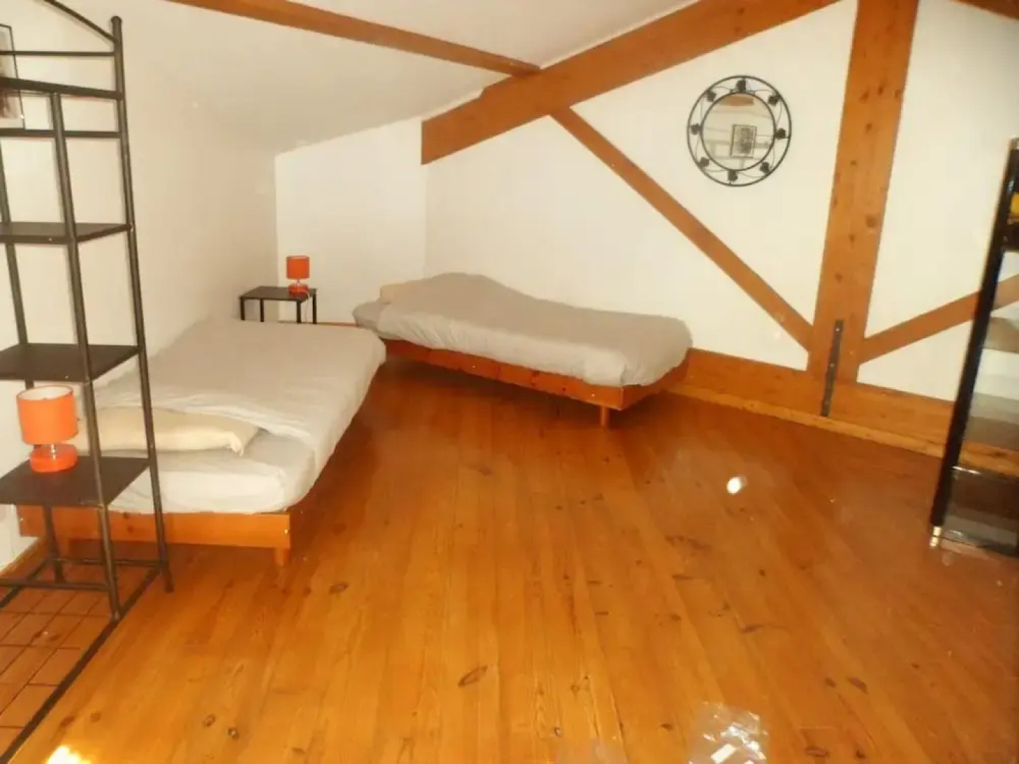 House With 5 Bedrooms in Courzieu, With Furnished Garden and Wifi