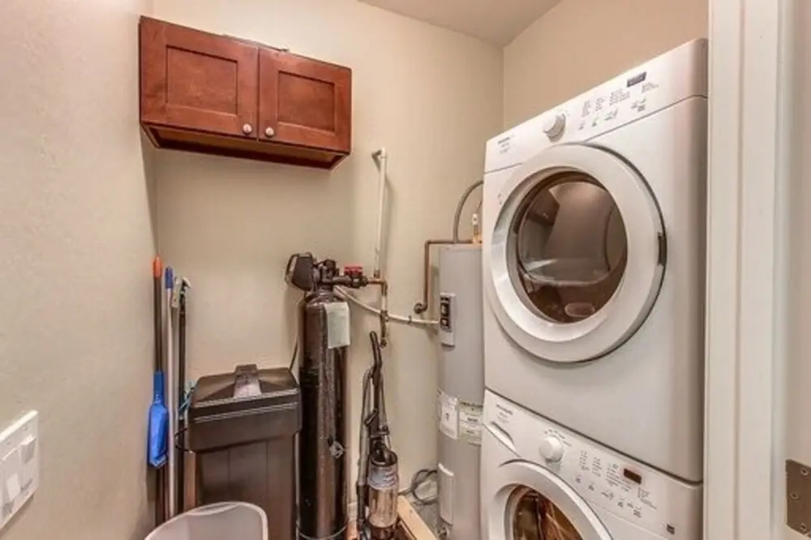 Southern #3116 - 3 Br condo by RedAwning