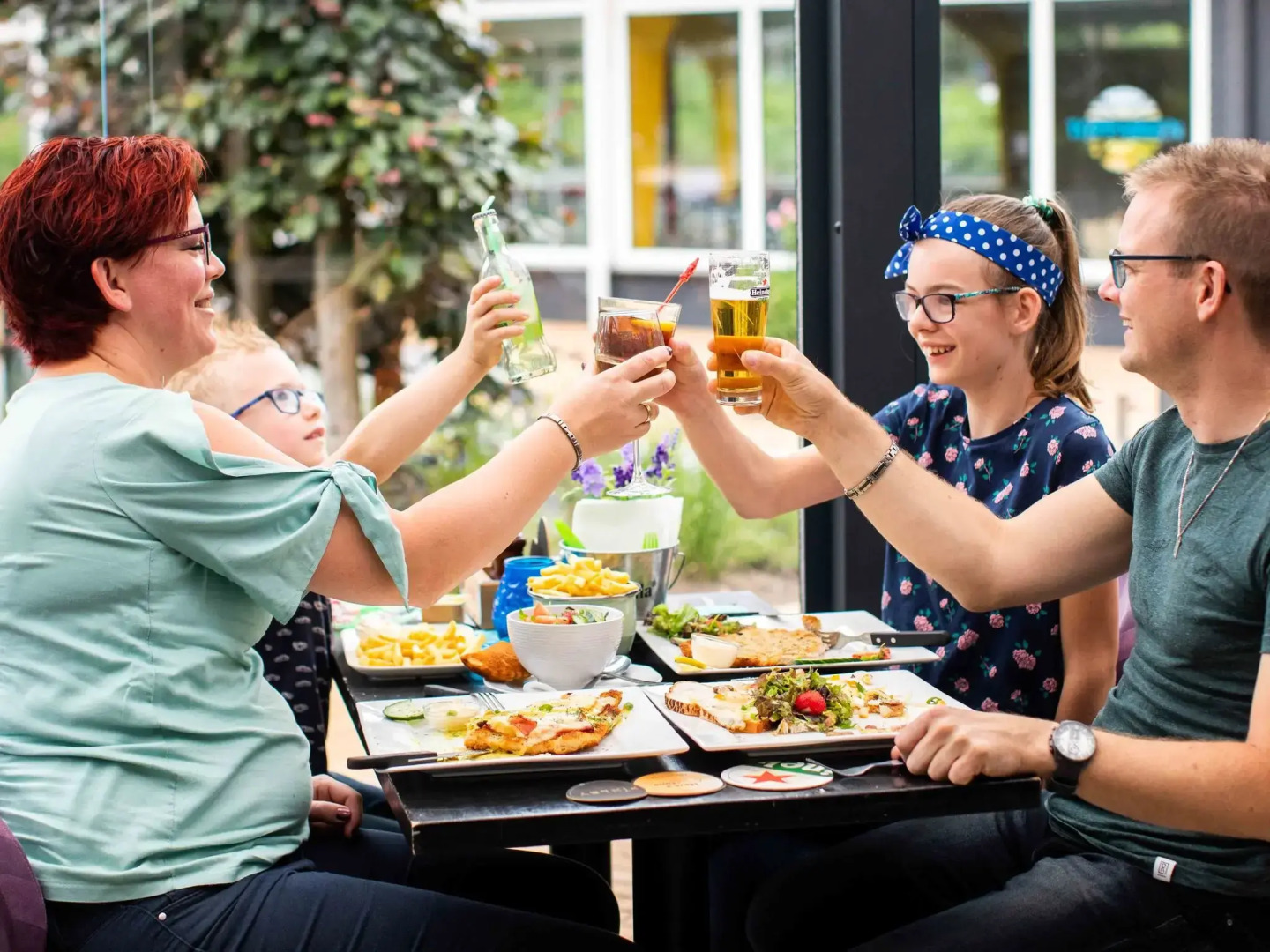 Luxury chalet with an outdoor sauna, on De Veluwe