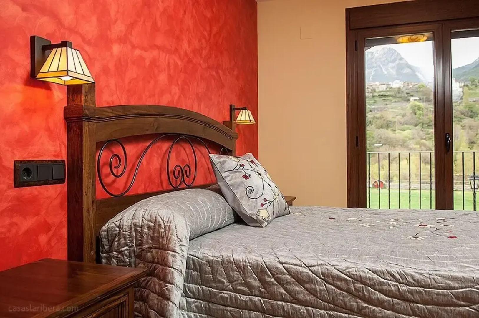 Casas la Ribera Ordesa