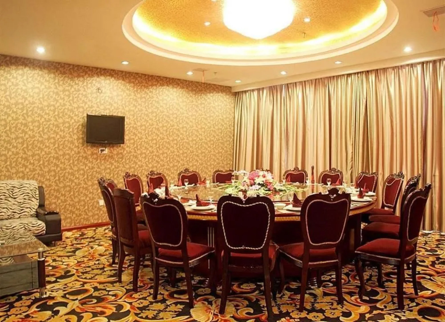 Jiujiang Jinyu International Hotel