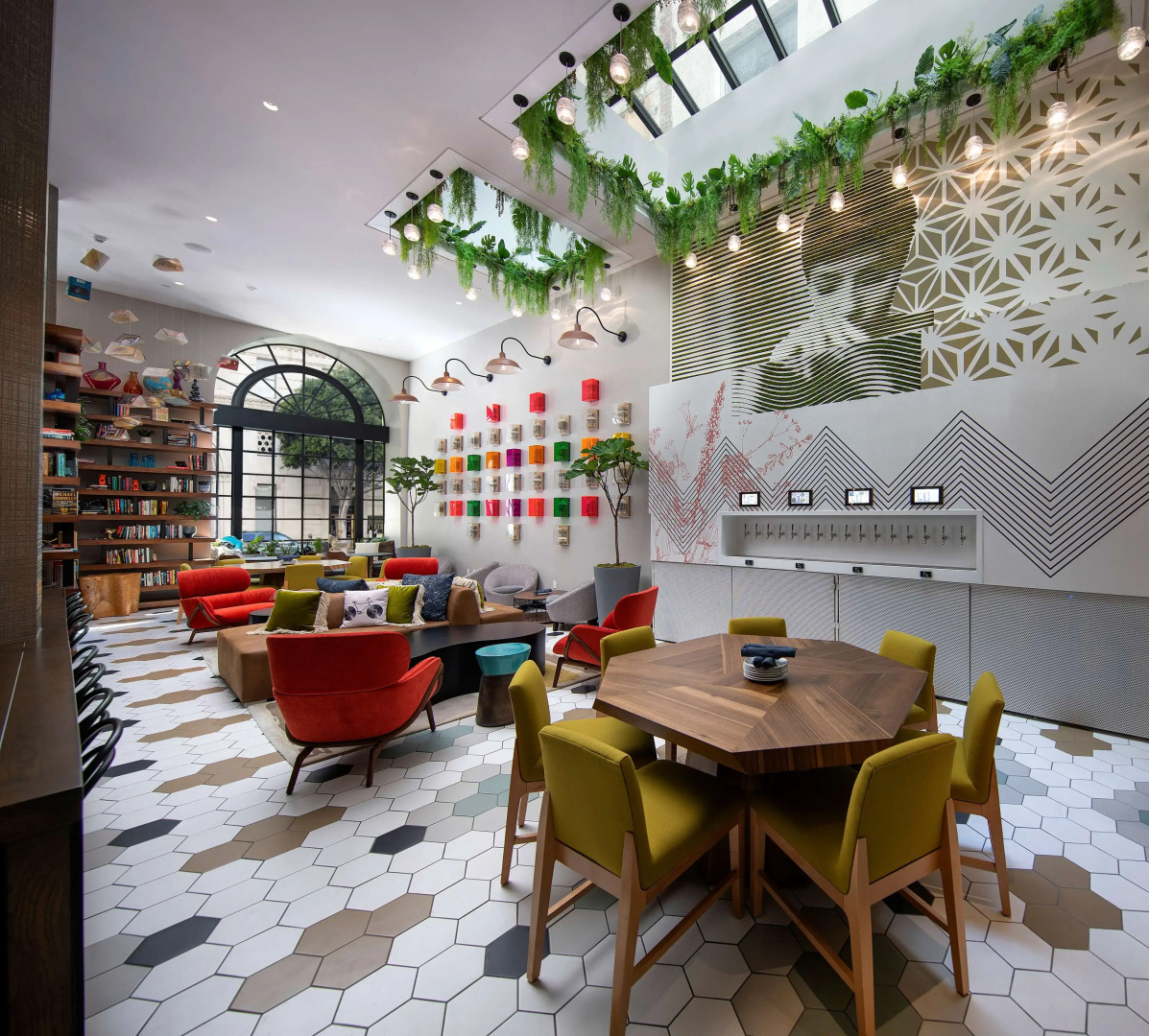 The Wayfarer Downtown LA, Tapestry Collection by Hilton