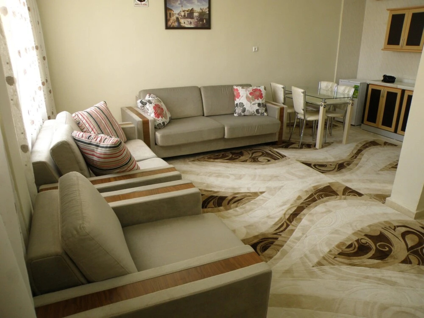 Karaali Kpalicalari Ve Otel Tesisleri