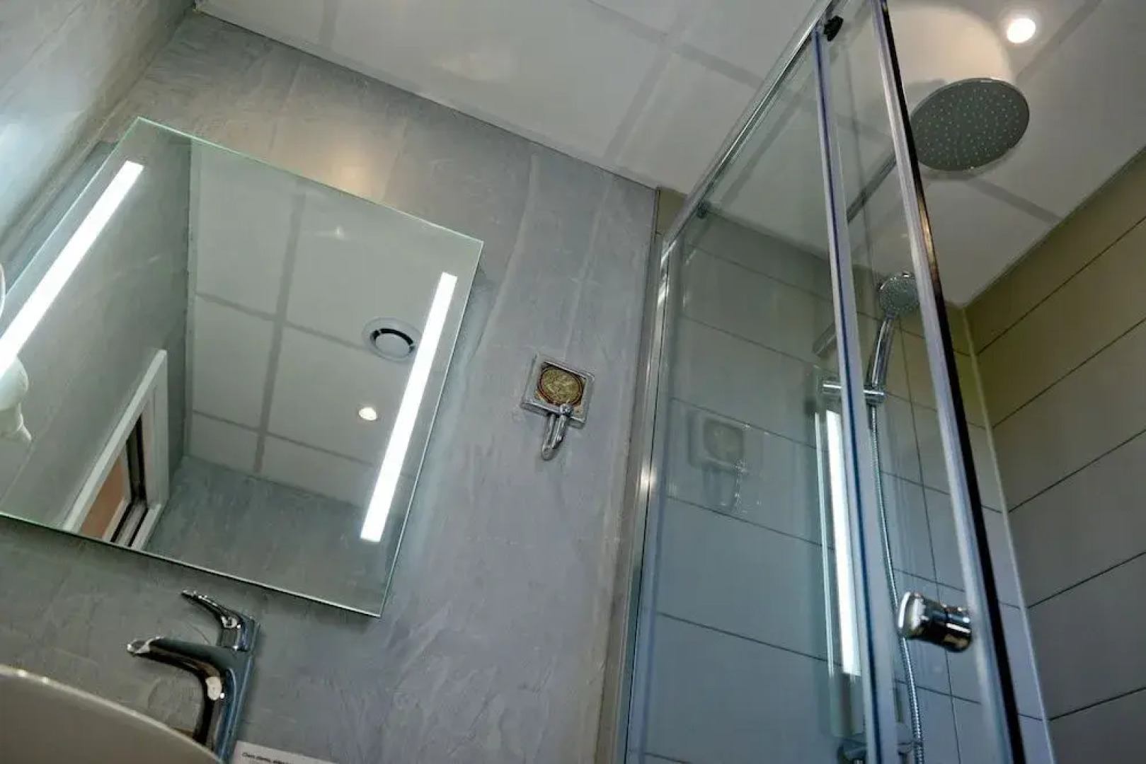 Hôtel - Restaurant Les Bains de Secours