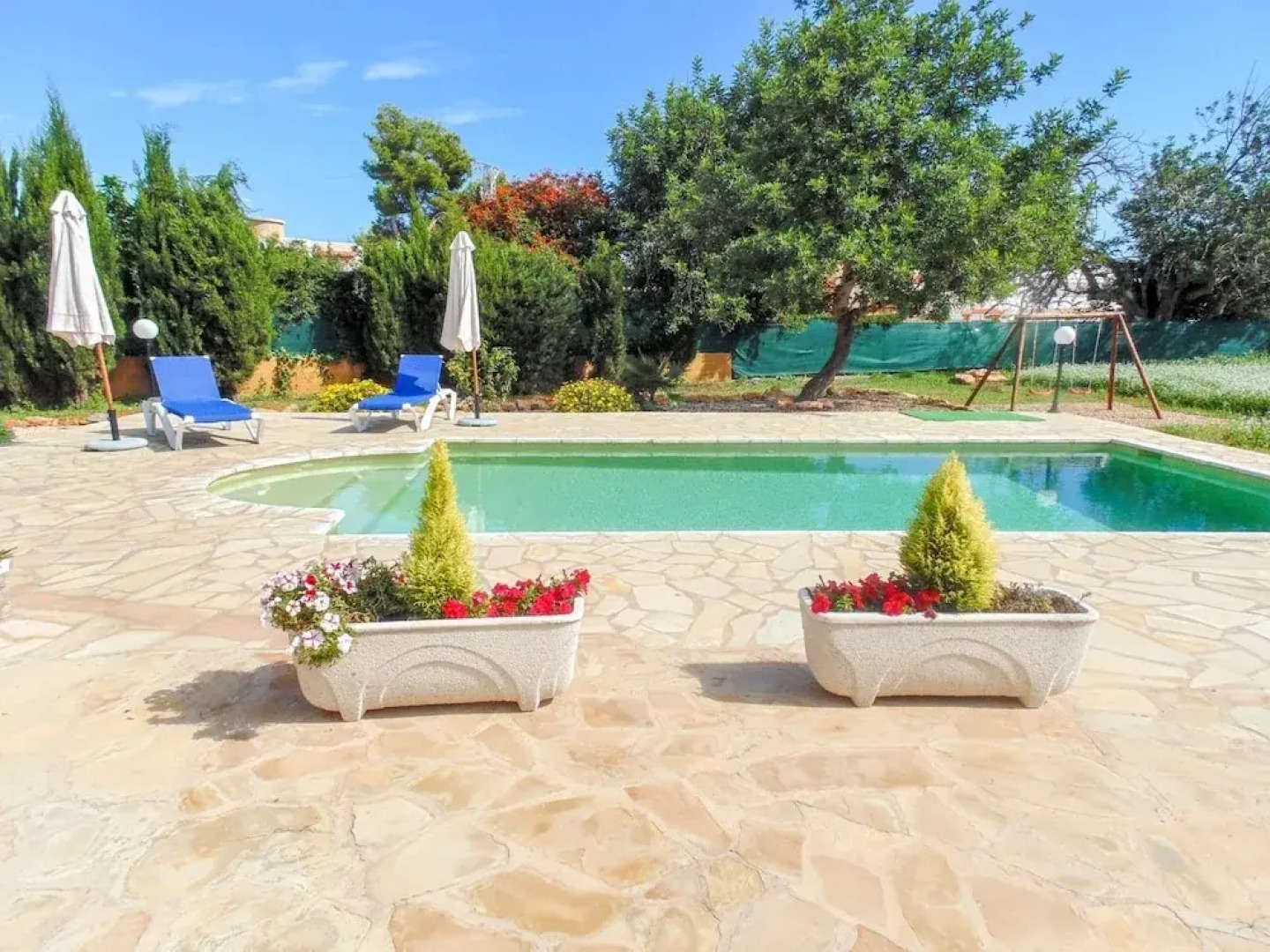 Cana Lali - House with Bungalow