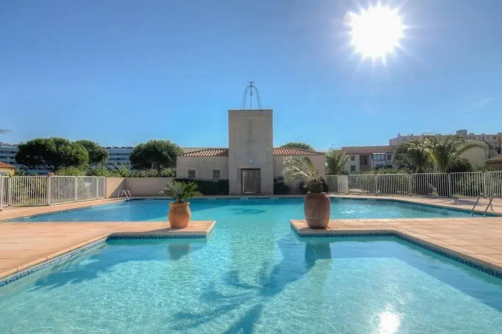 Marine Roussillon 123