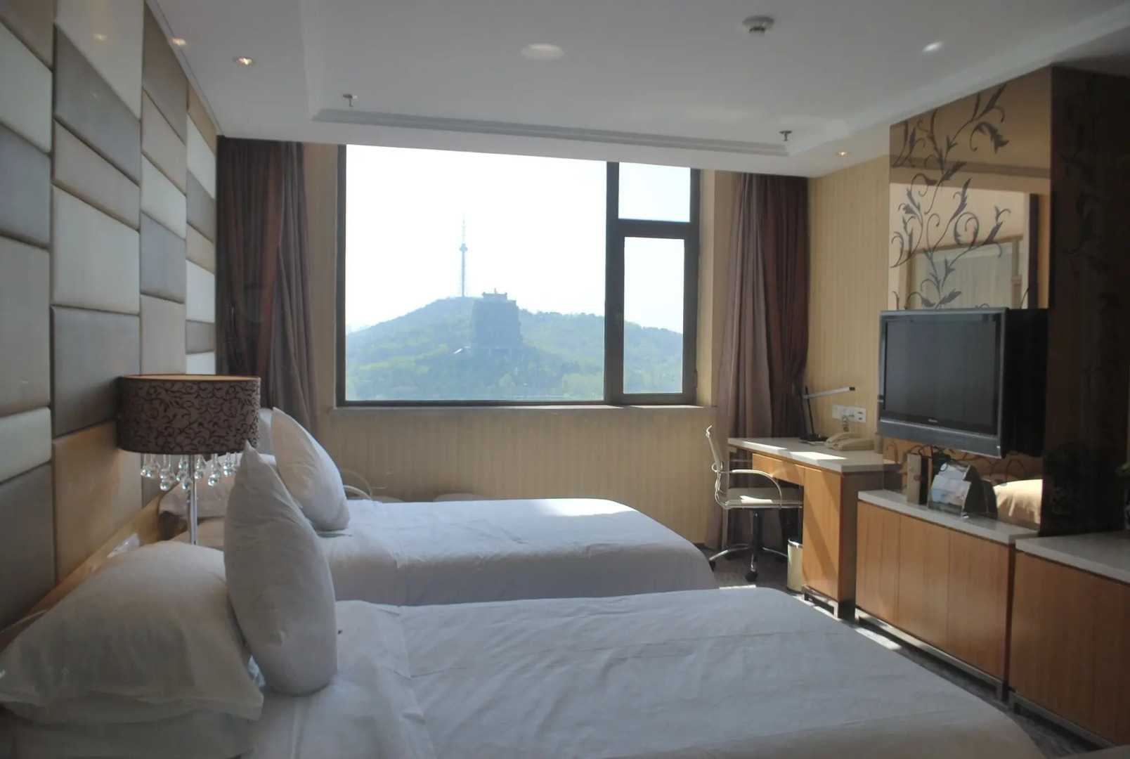 The Brigh Radiance Hotel Weihai
