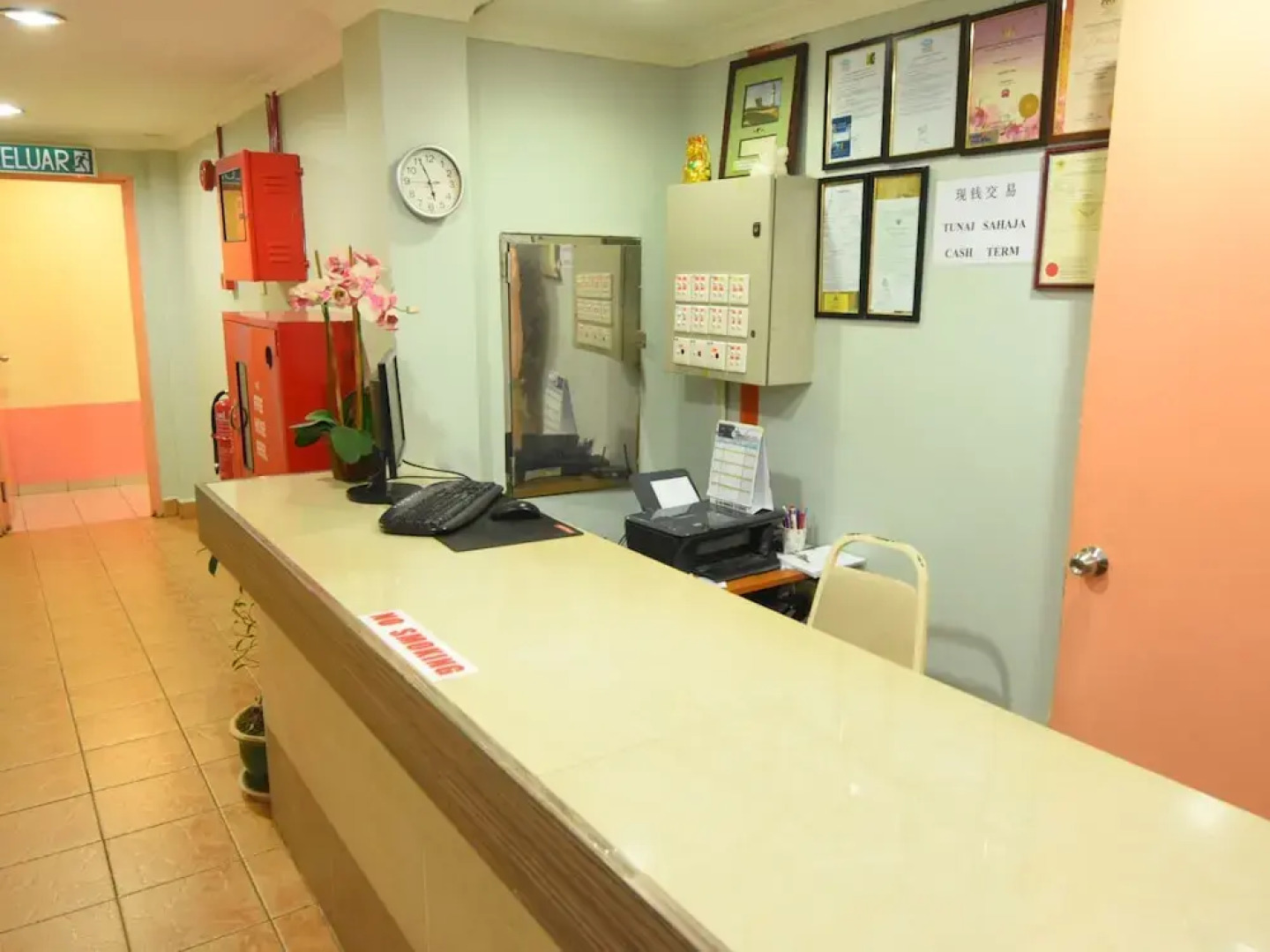 Highway Inn by OYO Rooms