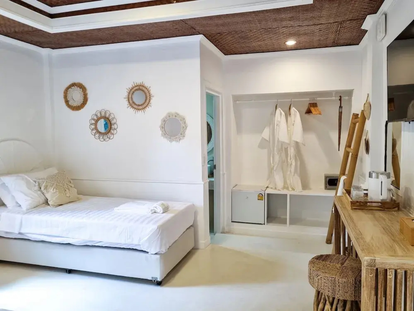 Elephant Beach Club & Resort Samui