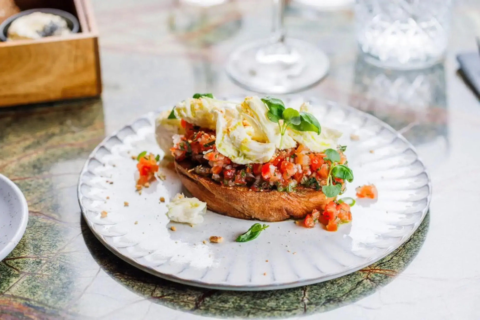 Спа- и конференц-отель V