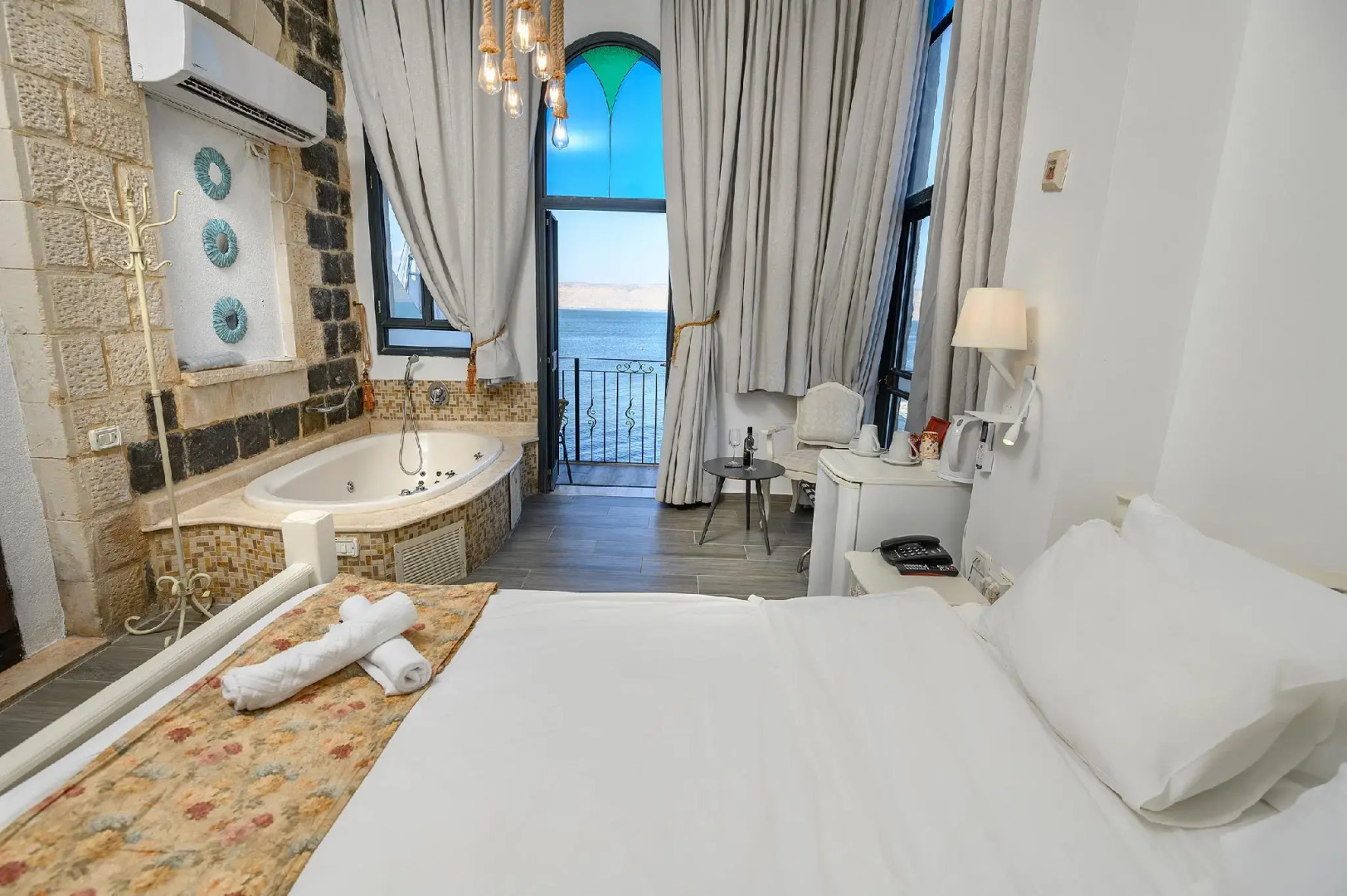 Shirat Hayam - Boutique Hotel