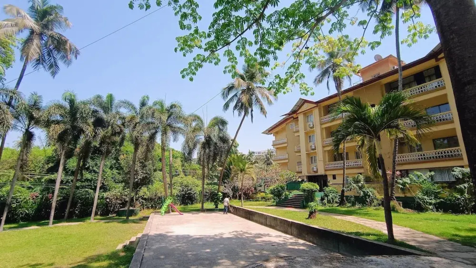 Treebo Trend Green Valley Beach Resort