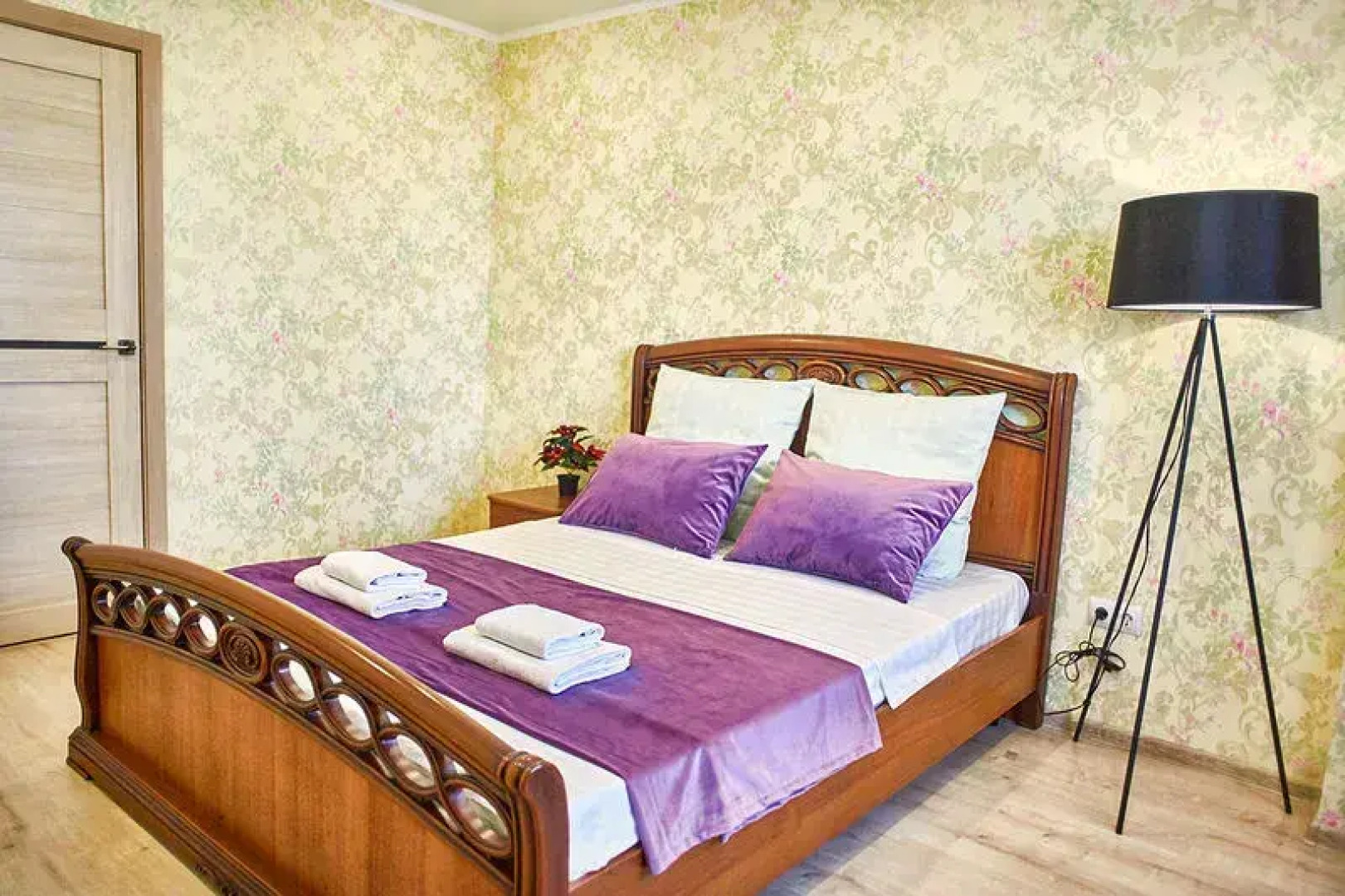 Five Stars On Lenin 92