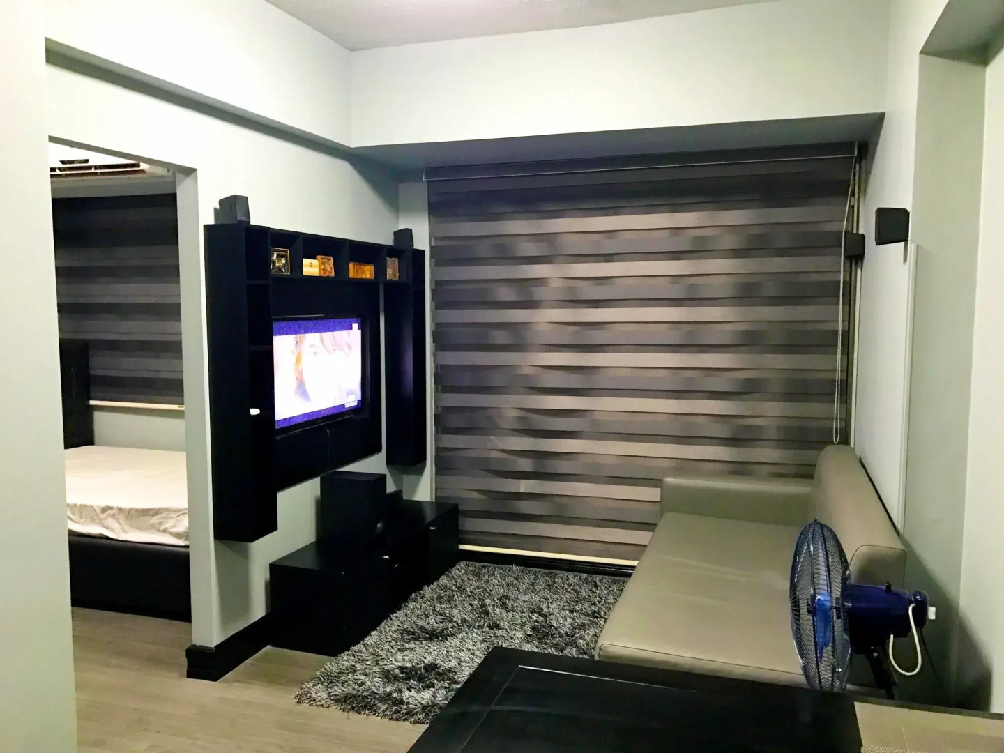 Luxury Condo at Forbeswood Parklane