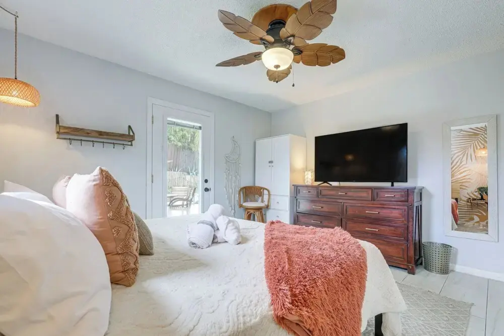 4 Mi to Jensen Beach Park: Family Home w/ Pool!