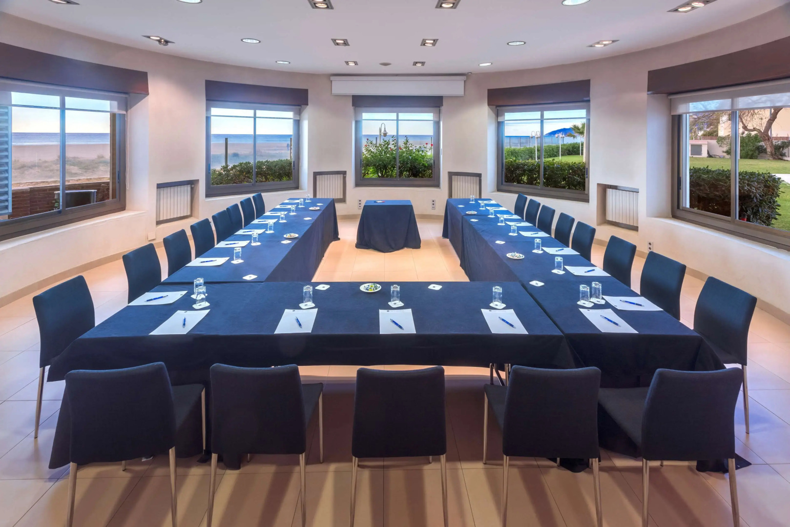 Отель Playafels