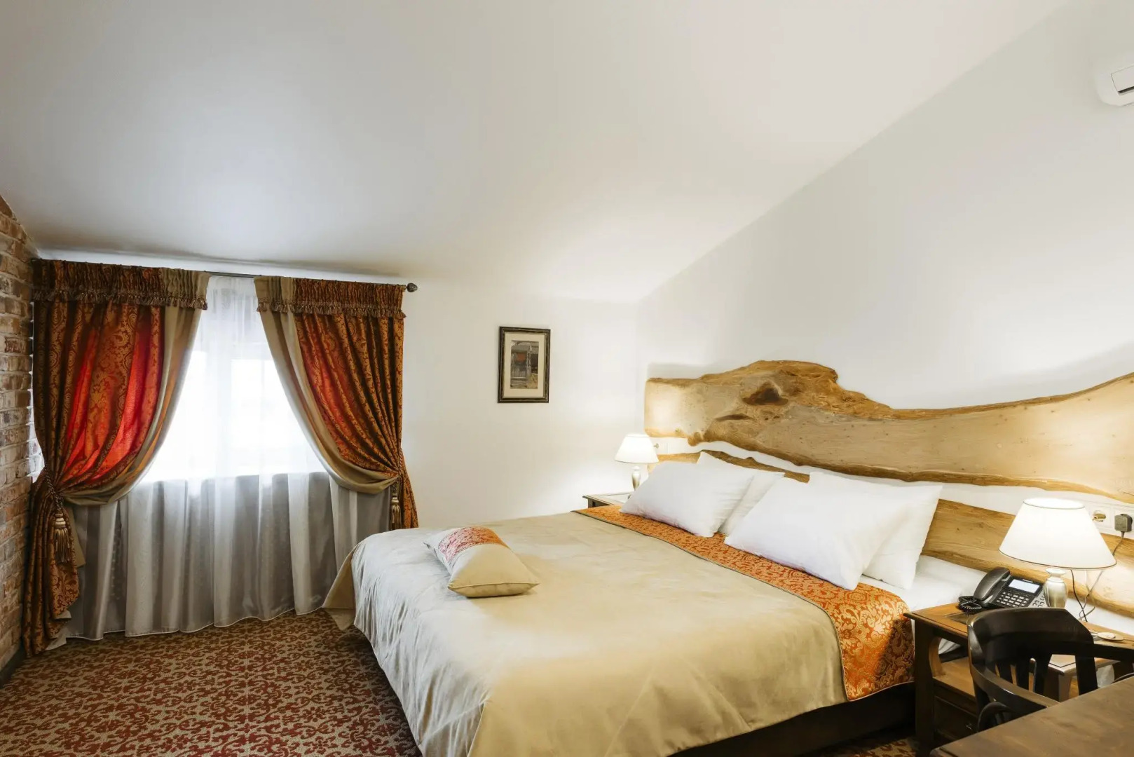 Гостинично-развлекательный комплекс «Старый Город»