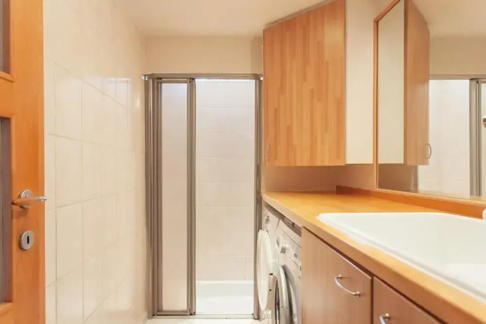 Authentic House With Playroom and Infrared Sauna