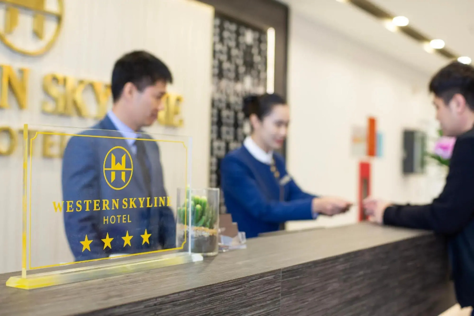 Western Skyline Hotel