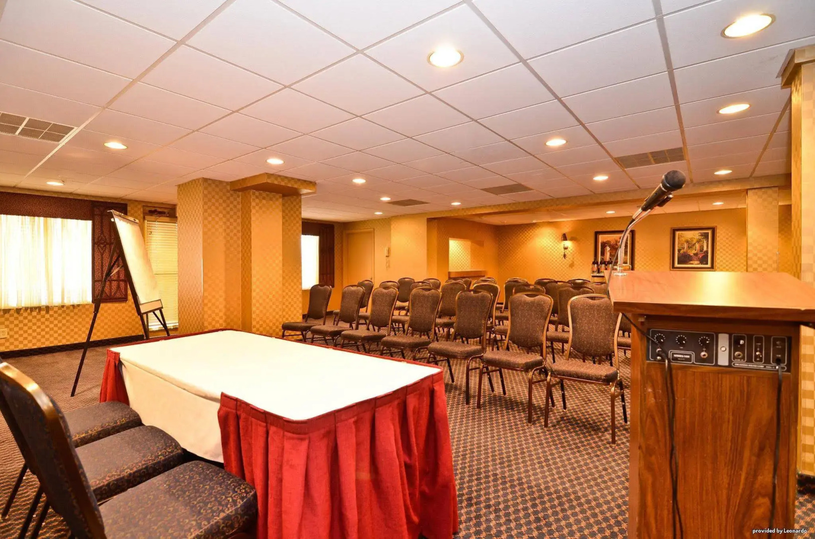 Best Western on the Avenue