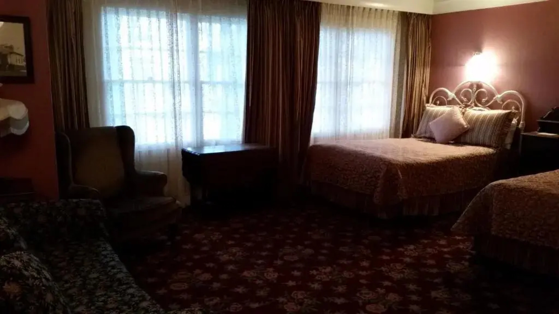 The Mendocino Hotel and Garden Suites