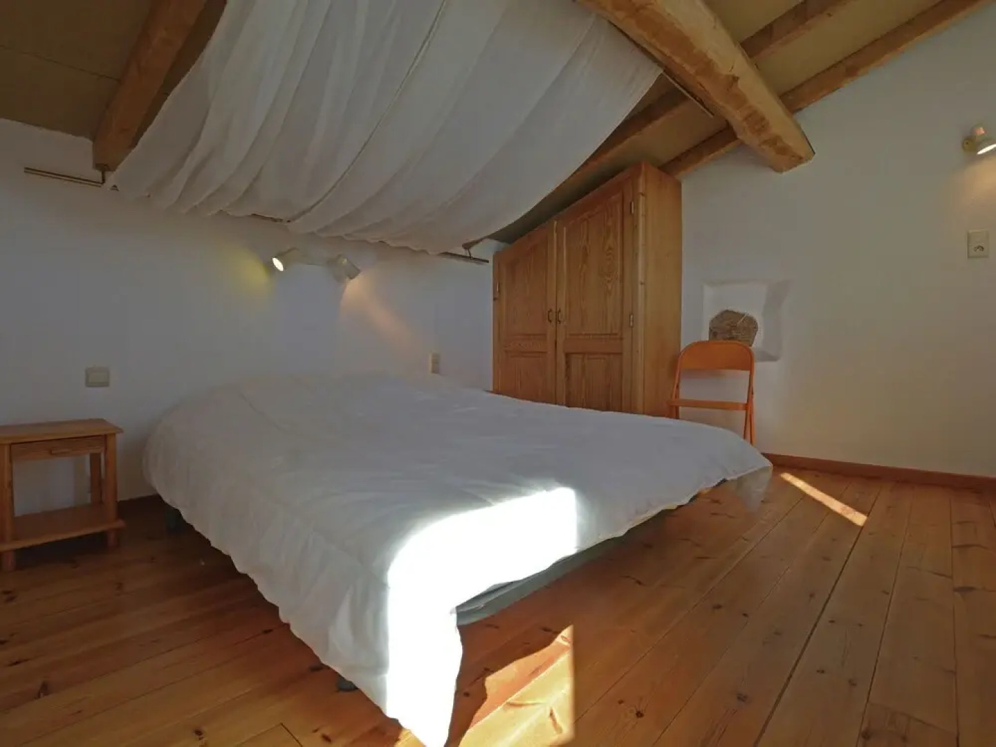 Chic Farmhouse With Swimming Pool in Prunet-et-Belpuig