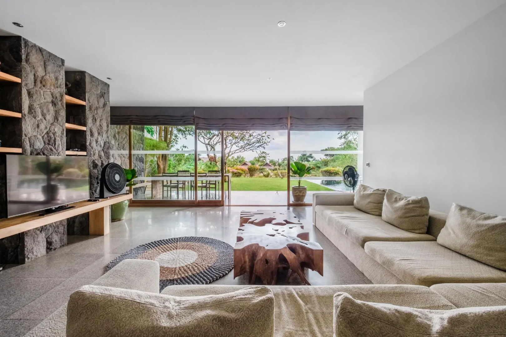 Jimbaran Balangan Beach Front Villa Nakar