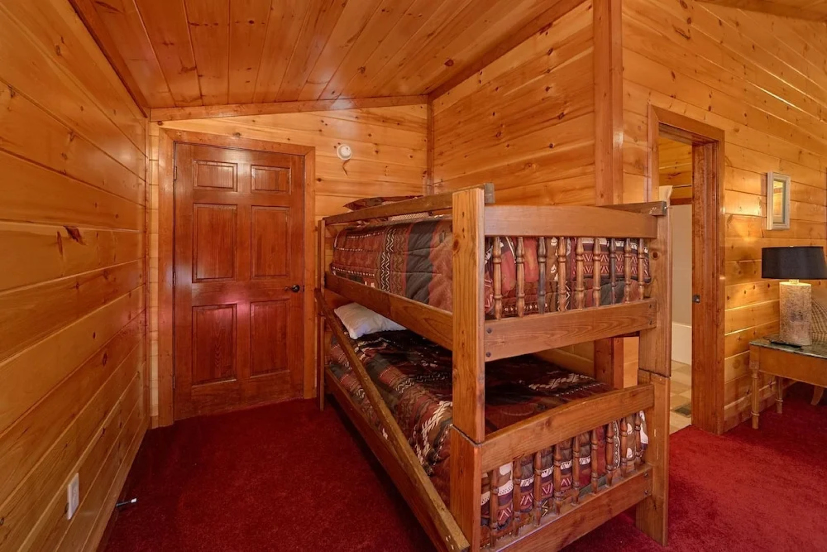 Sweet Tranquility Pool Lodge Apartment 4